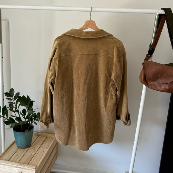 Corduroy Oversized Shirt - Picture 2 of 4